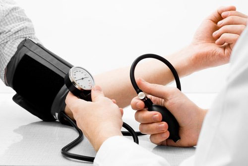tự đo huyết áp tại nhà